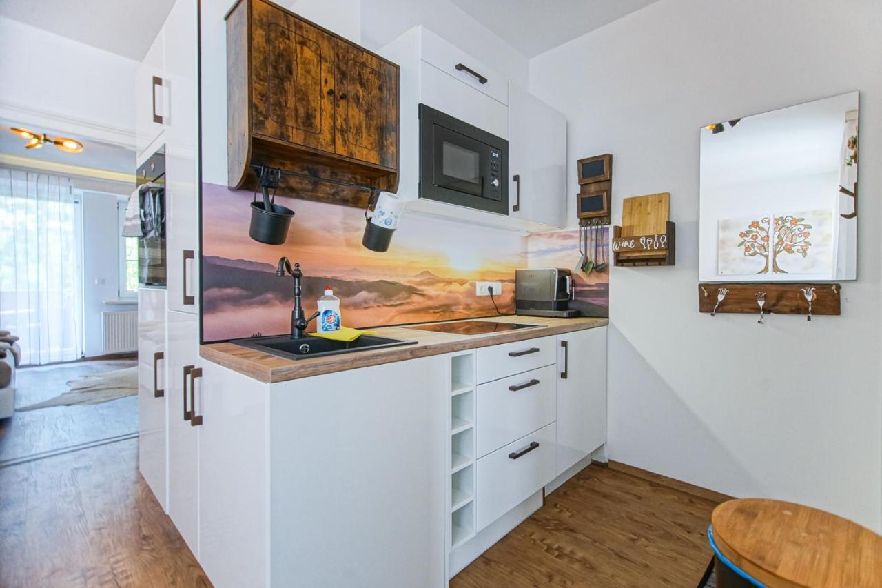 Auszeit Steiraland 7 Mit Ueberdachten Balkon Und Parkplatz Леобен Экстерьер фото